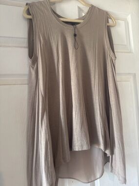 BCBGMaxAzria Taupe Sleeveless Flowy Tunic